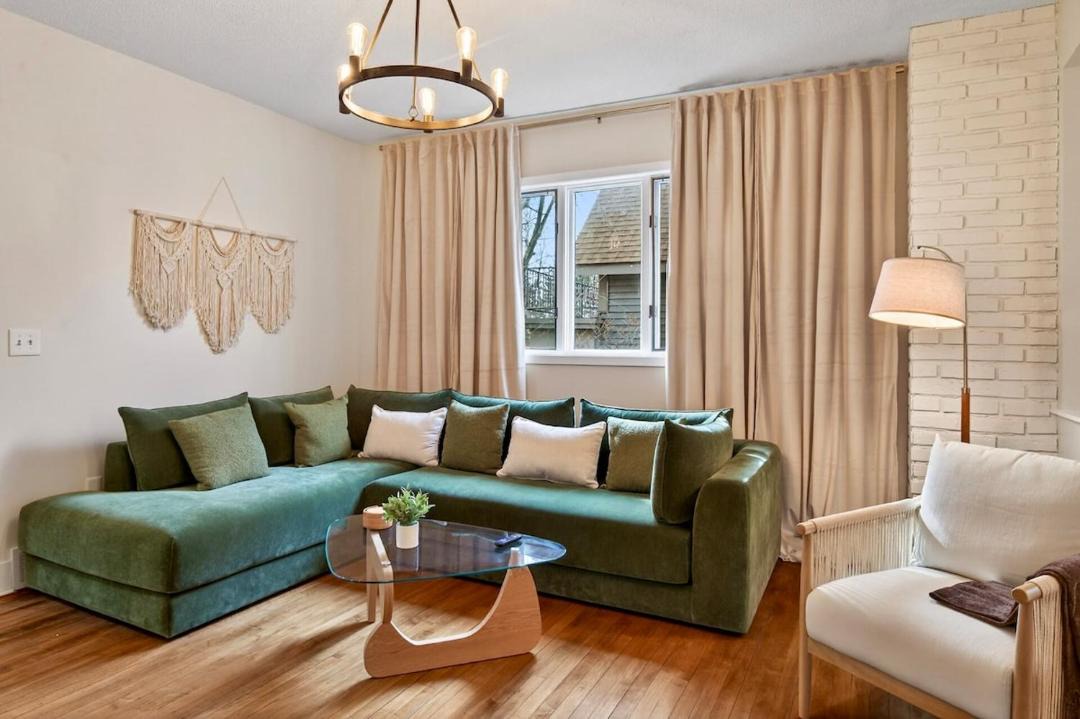 Photo of Livingroom in Northeast Minneapolis