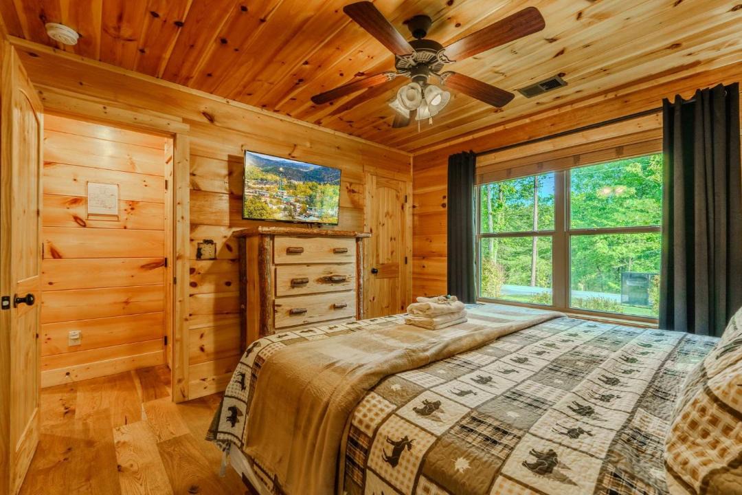 Photo of Others in Gatlinburg - Pigeon Forge