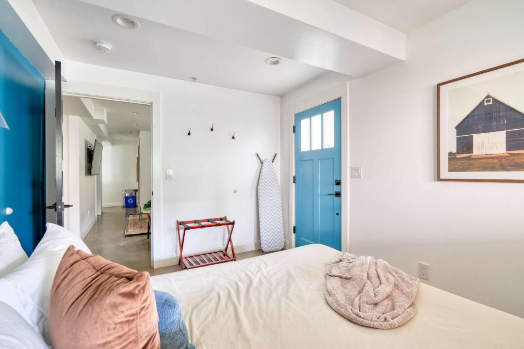 Photo of Bedroom in Nob Hill