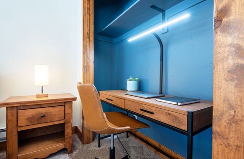 Driggs Condo | Renovated Ground Floor Condo w/ Custom Teton Decor