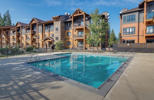 Cle Elum Apartment | Mtn-view Escape: Suncadia Condo w/At-home Comfort