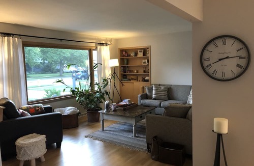 Oshkosh House | RENTAL - 4.7 miles away, newly remodeled ranch home