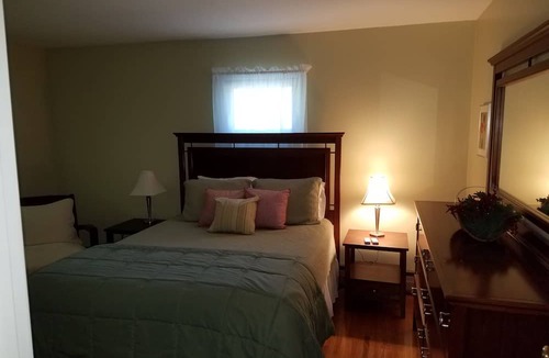 West Valley House | Minutes from the heart of Ellicottville! Beautiful 4 bedroom, sleeps 10.