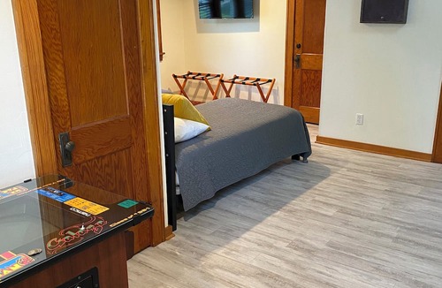 Sister Bay House | Welcome to your home away from home in the heart of Sister Bay!