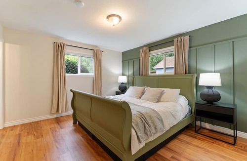 Vancouver House | Whisper Hidden Nest 2Br2Ba Courtyard
