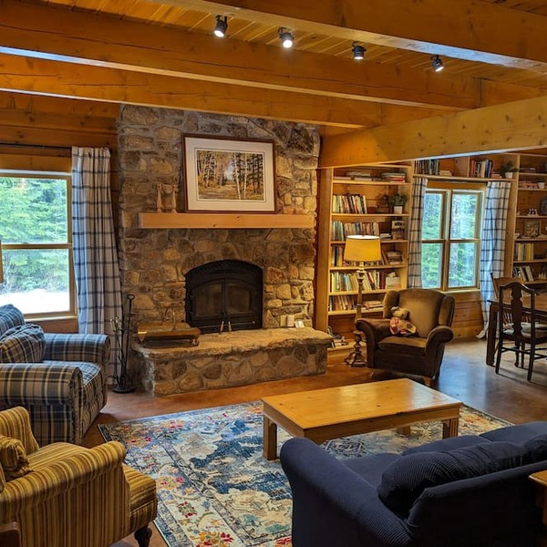 Beautiful Log Home on 5 acres private beach-steps down the road! in Sister Bay