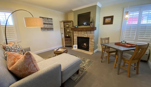 Seven Oaks Bed & Breakfast in Lake Geneva