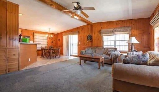 6 guests 3BR, fully furnished, on-site enjoyment. in Neillsville