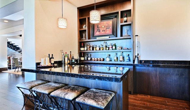 Chic Colony Ski-in Ski Out Villa Direct Access to Adventures at Park City Resort Hot Tub Gym in Park City