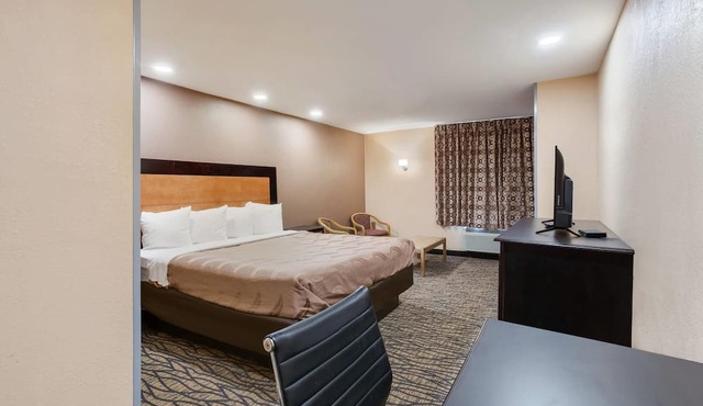 Quality Inn Lees Summit - Kansas City in Lee's Summit