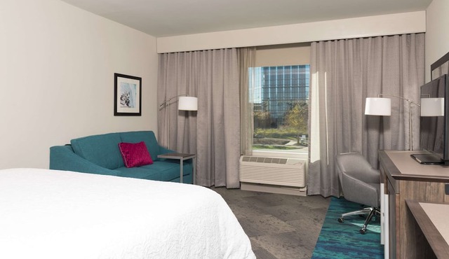 Hampton Inn & Suites Chicago Schaumburg in Schaumburg