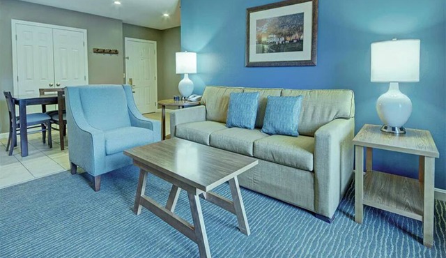 1 Bedroom Deluxe Condo, Sleeps 8, at Bentley Brook, Jiminy Peak Ski Mountain! in Hancock