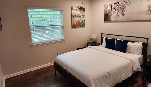 3 miles to FSU-Midtown Luxe-Comfy High End Beds in Tallahassee