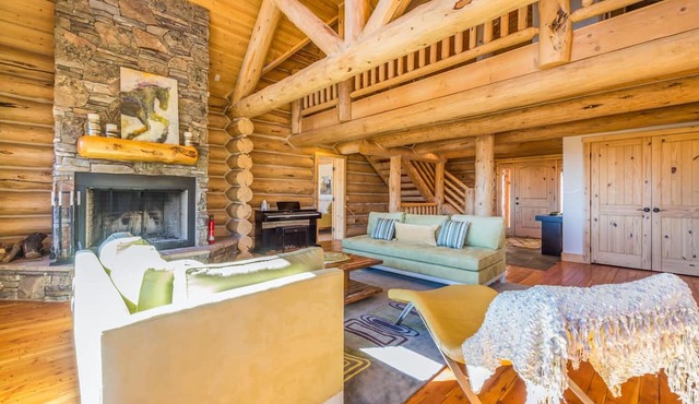 Ski in/Ski Out Powder Chalet - Best Location on Powder Mountain in Eden