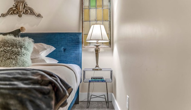 Cozy 1BD w/View in Walker's Point, Free Parking in Milwaukee