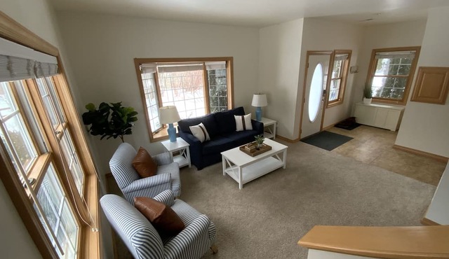 Upscale Downtown Fish Creek Two-Level Condo/Townhome in Fish Creek