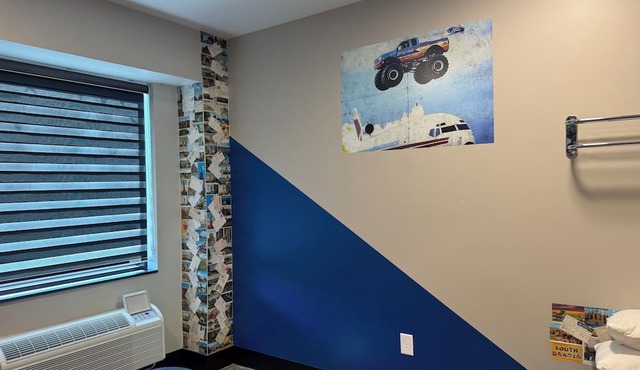 Bigfoot Monster Truck Suite with kitchenette and onsite activities in Pacific