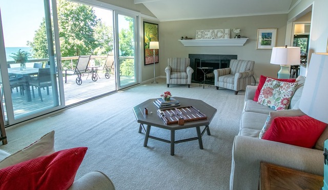 Lake Michigan House with Private Beach, Sleeps 12 in Fennville