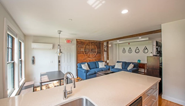 Perfect Location, Historic Town Ctr: Ground 4 Bed 3 Bath Condo in Provincetown