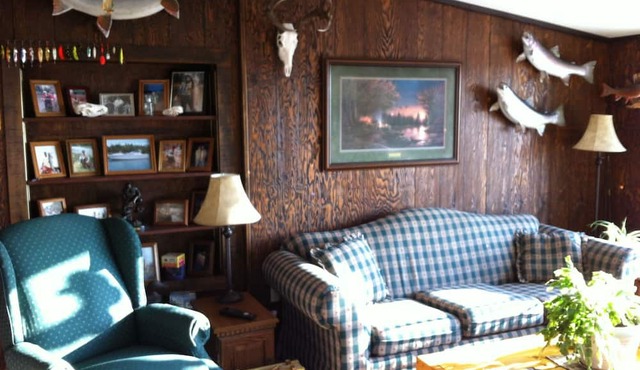 Isolated location Brule River, Lake Superior View, Cabin Rental, Canoeing in Brule
