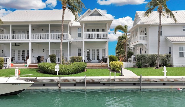 Coral Lagoon Resort and The Boathouse-Marathon FL in Marathon