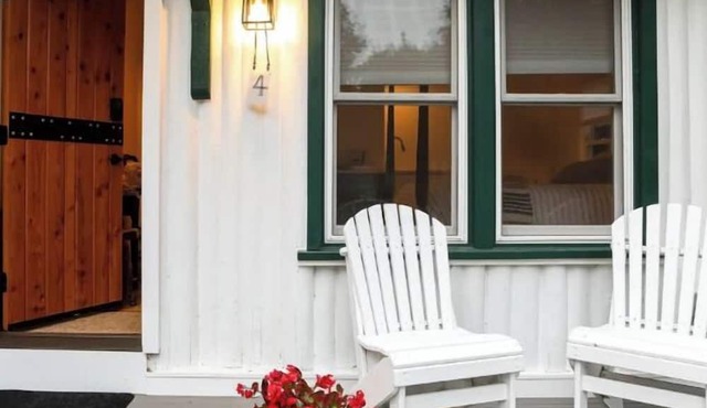 The griffin inn in Ellison Bay