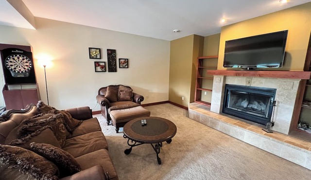 Executive Home Republican National Convention 2024 5 beds/3.5 ba Mukwonago, WI in Mukwonago