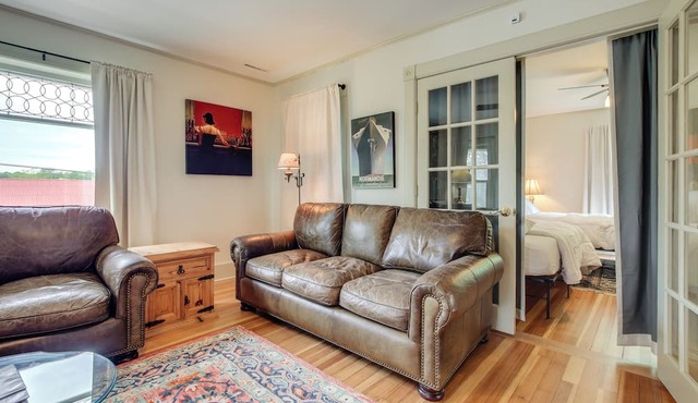 Cozy Elkhart Lake Apartment: Walk to Town & Dining in Elkhart Lake