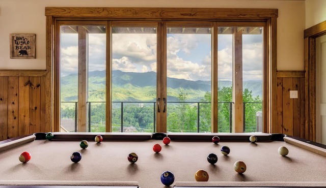 Chalet Village Luxury Cabin w/INSANE Views! Hot Tub! Game Room! in Gatlinburg