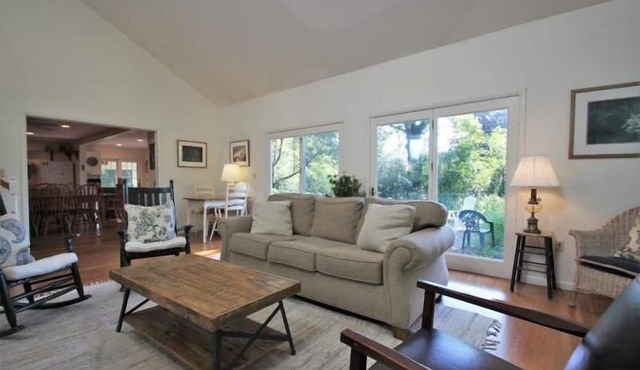 Room for the whole family at this Chautauqua Institution home! in Chautauqua