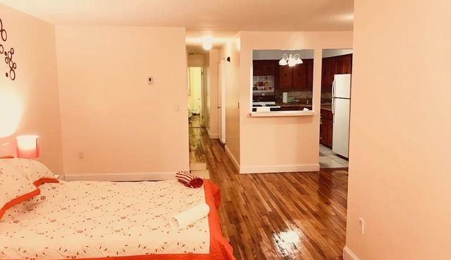 BEAUTIFUL, LARGE 4 BEDROOMS, 2 BATHS, BALCONY IN REGO PARK UP TO 15 PEOPLE OK in Queens