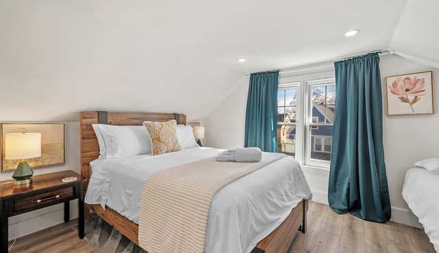 Renovated 3rd-Floor Retreat | 3 Beds | Roslindale Village in Boston