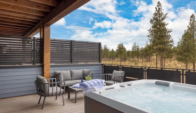 Aerie Residences by AvantStay in Bend