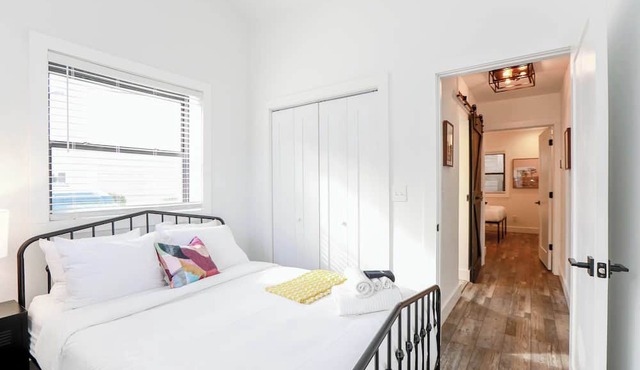 Sojourn Steps to the Beach Sleeps 4 in Virginia Beach