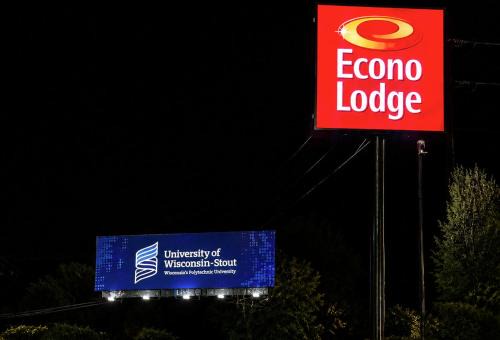 Econo Lodge Menomonie in Menomonie