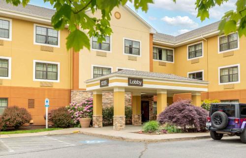 Extended Stay America - Providence - West Warwick in West Warwick