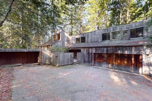 Longwell House in Sea Ranch