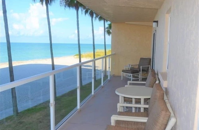 Beachcomber Longboat Key 