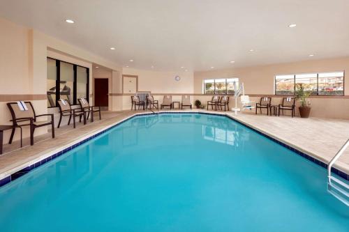 Hampton Inn 